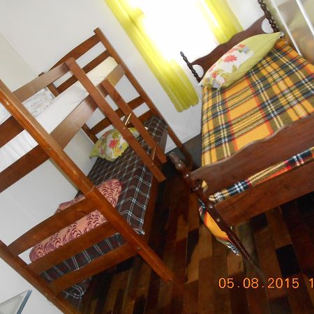 Pousada Hospedagem Rose'S Canela Bagian luar foto