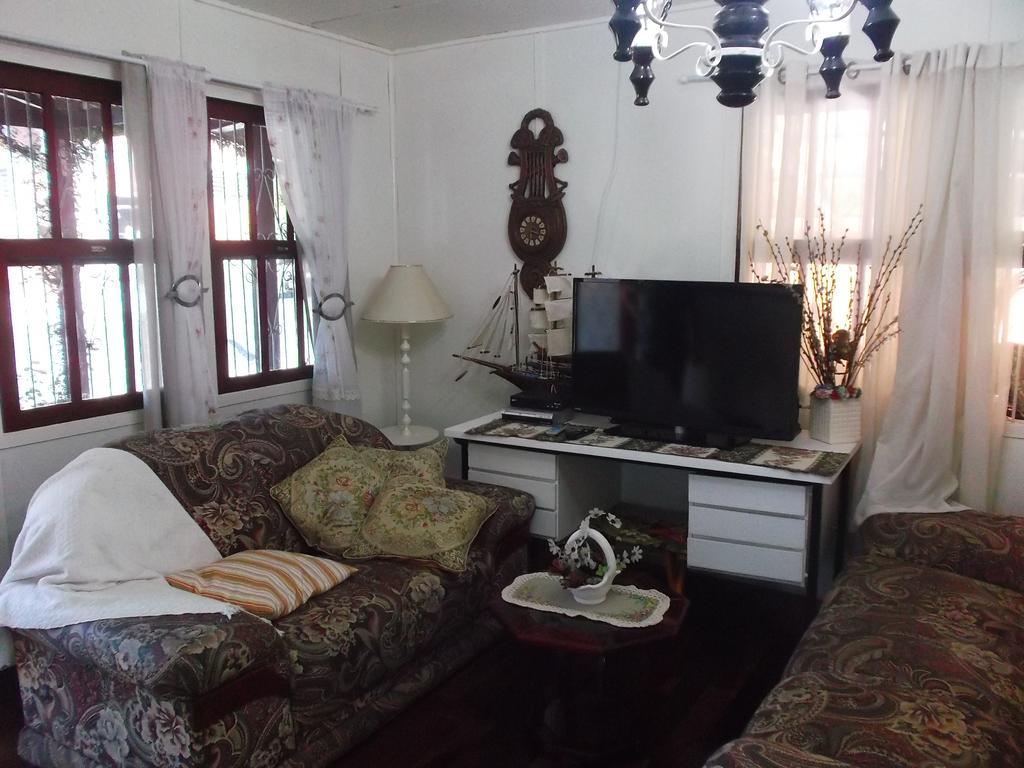 Pousada Hospedagem Rose'S Canela Bagian luar foto