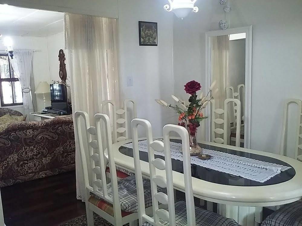 Pousada Hospedagem Rose'S Canela Bagian luar foto
