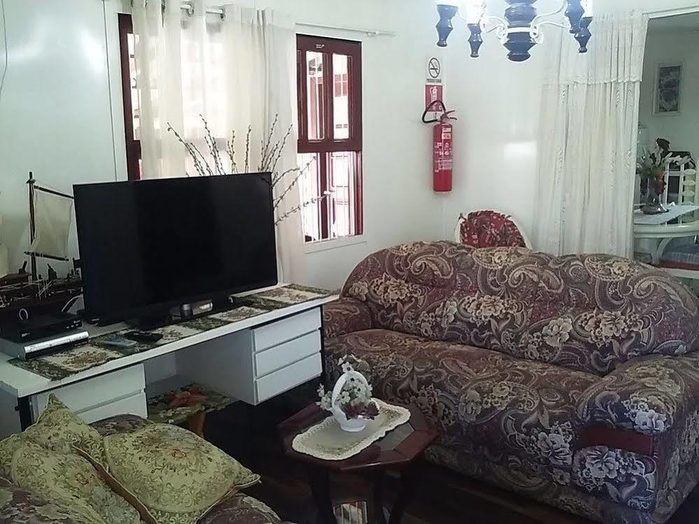 Pousada Hospedagem Rose'S Canela Bagian luar foto