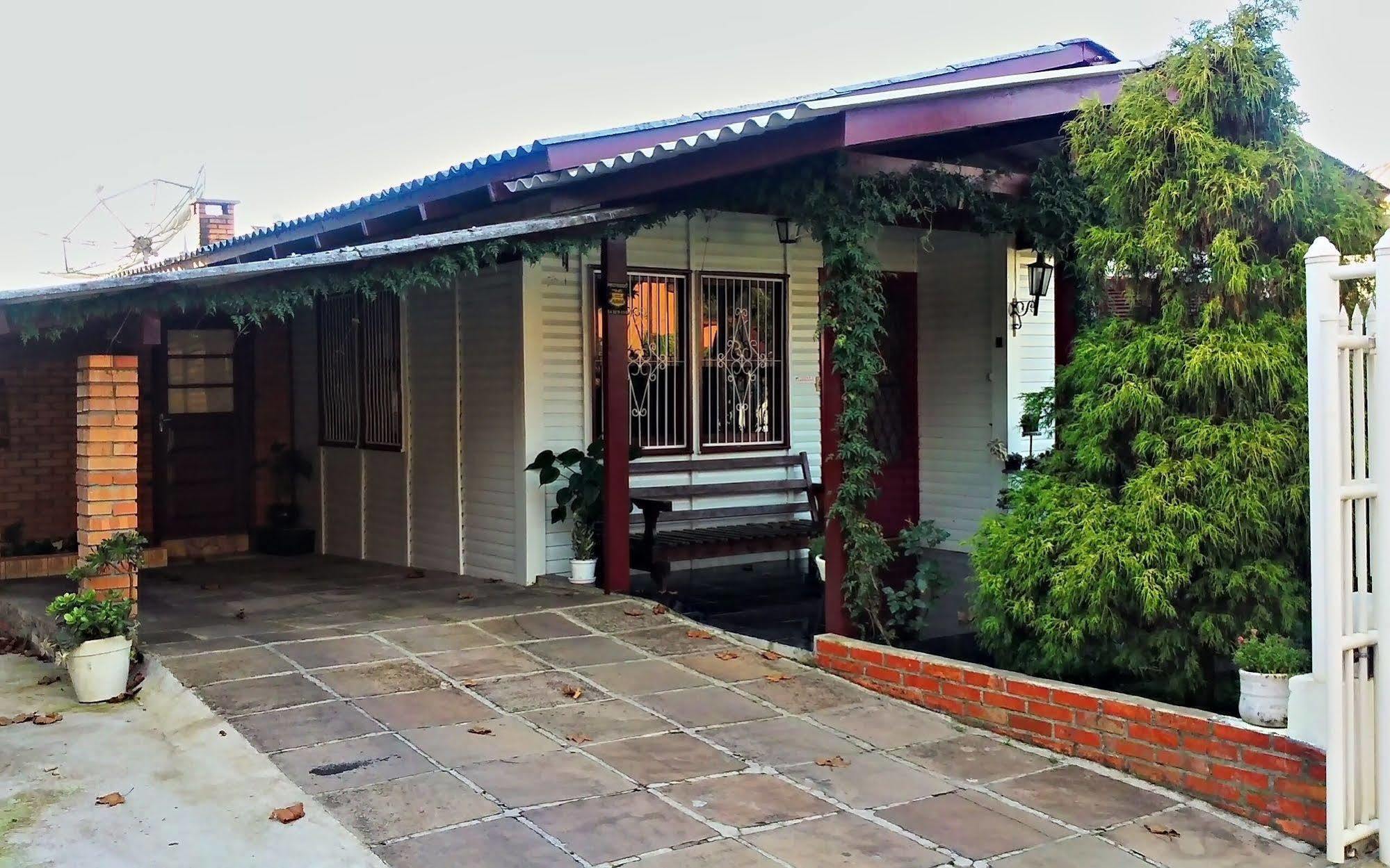 Pousada Hospedagem Rose'S Canela Bagian luar foto